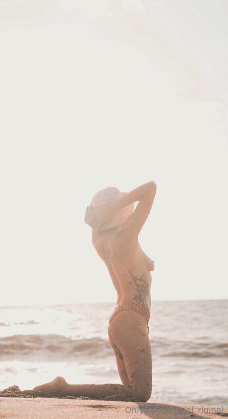 Flor Apassion model sexy galleries