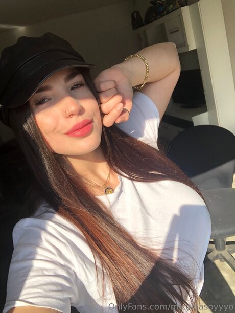 Micaleasoyyyo nude star photos