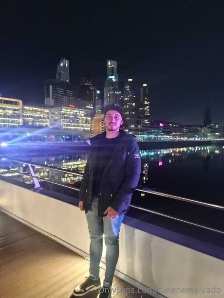 Tunenemalvado art pornstar picture