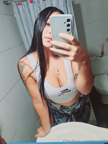 Mimii77 porn star picture