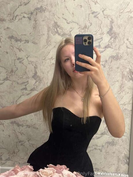 Roxylane model nice photos