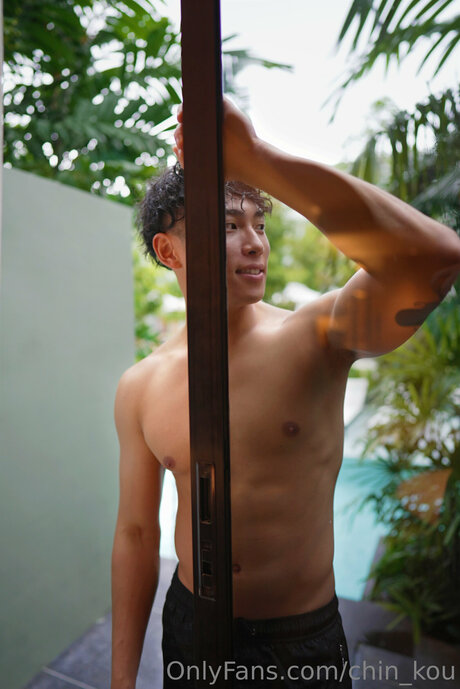 Chin Kou star adult archive