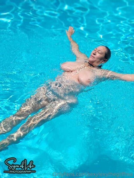 Sexylexythegilffree naked pornstar archive