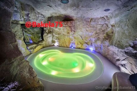 Bakela75 pornographic model gallery