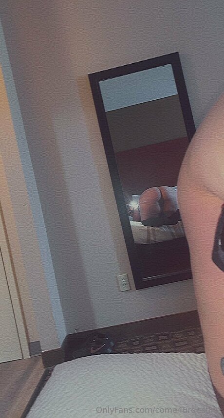 Come4urdestiny erotic model picture