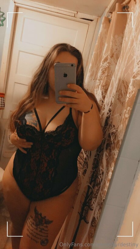 Come4urdestiny model high quality photos