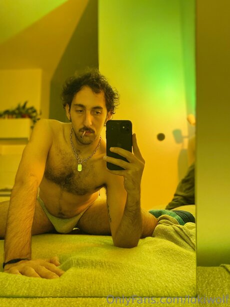 Lokiwolf model naked photo