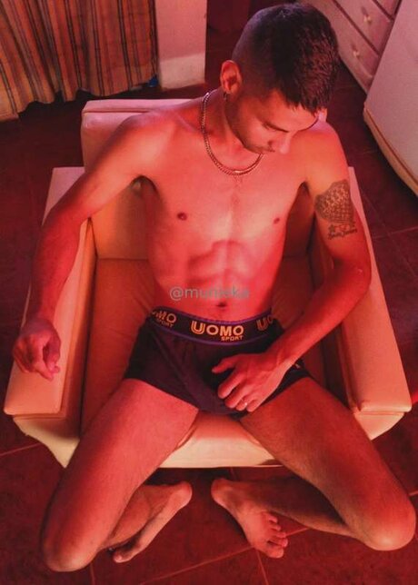 Munieka perfect star img