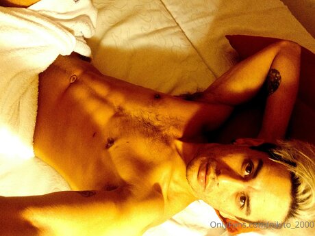 Nikito 2000 nudes model picture