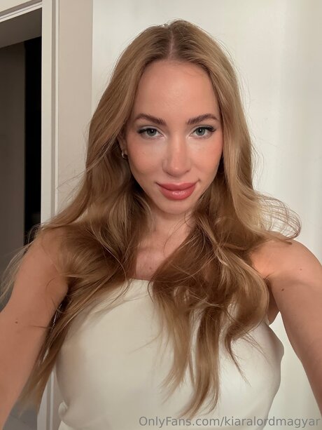 Kiaralordmagyar nudes pornstar pictures