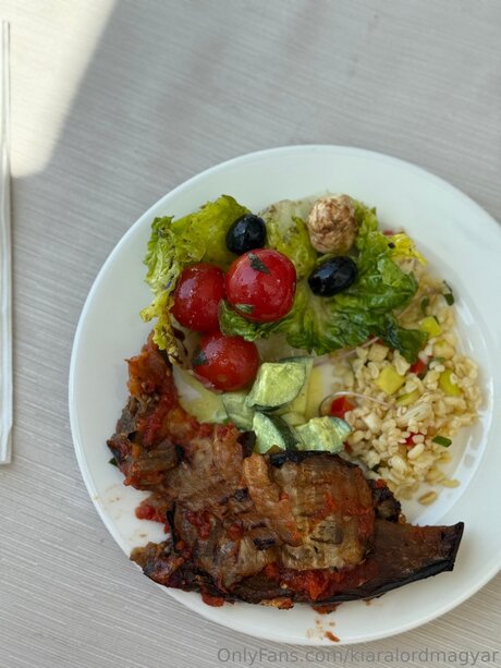 milf yoga onlyfans sexy nude picture