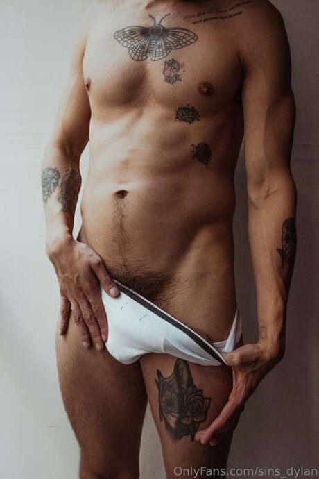 Sins Dylan model nice picture