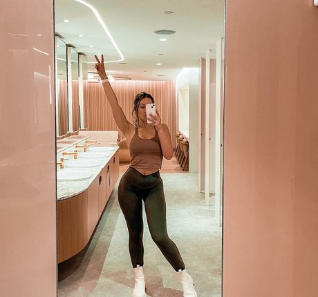 beldots model hot pictures