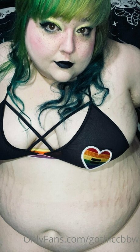gothiccbbw nice star pics