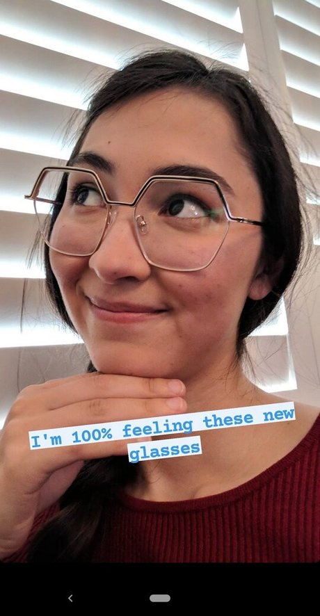 Ovilee May xxx star picture