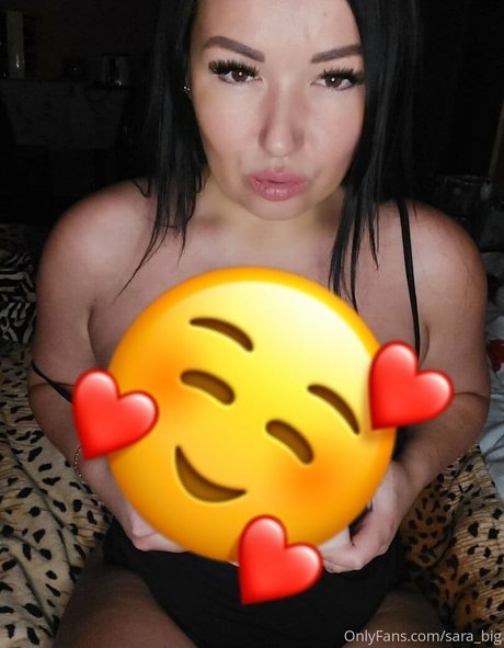 sarabig nudes actress photos