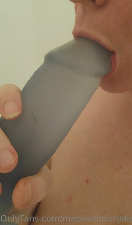 madisonmichelle84 nude pornstar image