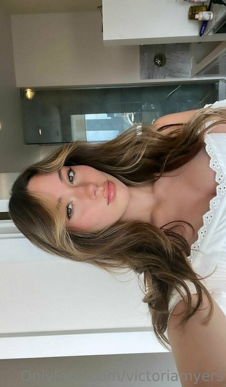 victoriamyers model sexy gallery