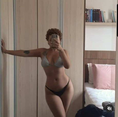 Leticia Rios model nudes photo