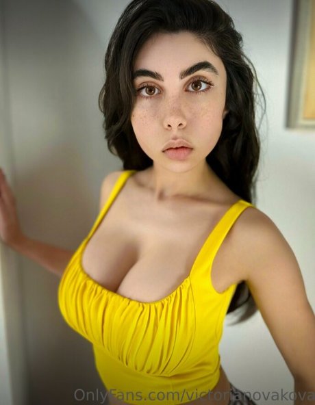 victorianovakova model porn archive