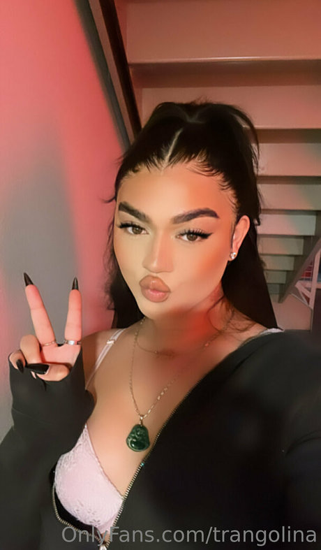 trangolina model erotic picture