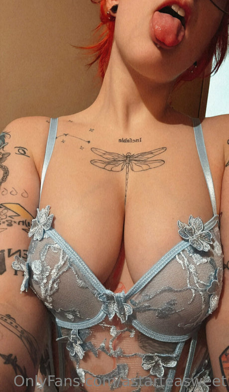 astarteasweet star naked photos