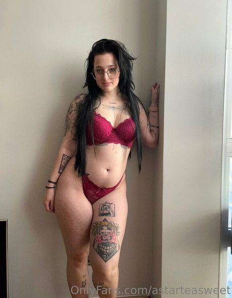 astarteasweet model nudes gallery