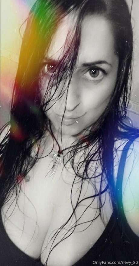 nevy 80 nude star pic