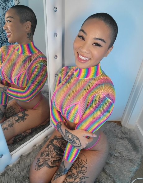 thehoneygold hd model pics