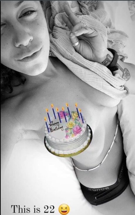 seeyanever model nude images