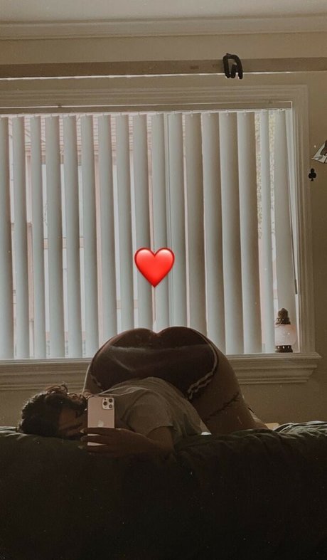 Ltlyata star nude gallery