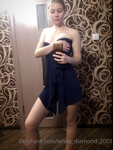 white diamond 2001 top pornstar photo