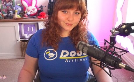 Holiwhirl adult star pic