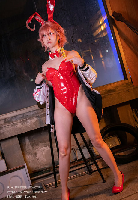 Twoyun pornstar hot pic