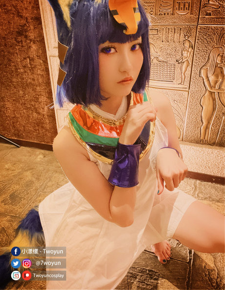 Twoyun high quality model galleries