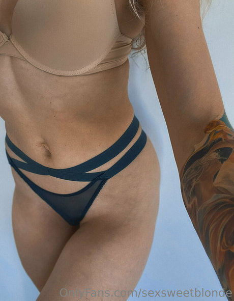 sexsweetblonde model art galleries