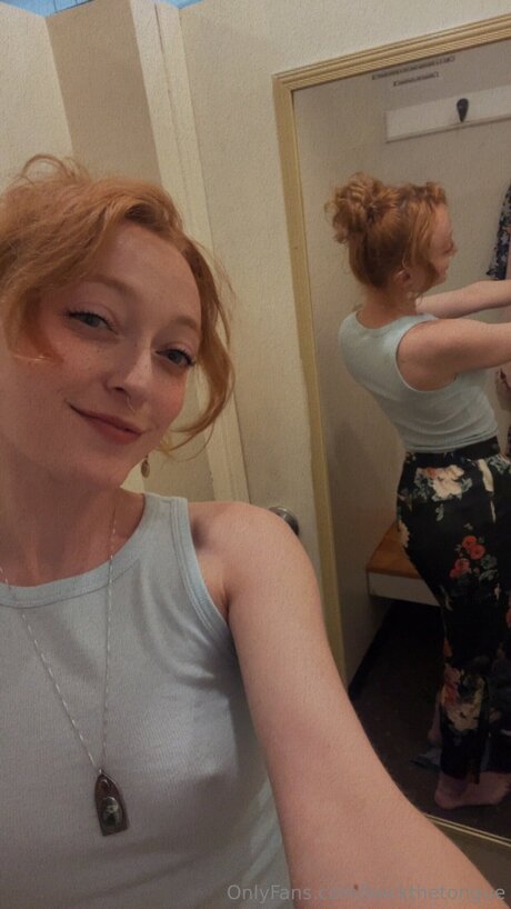 trans free onlyfans pornos images