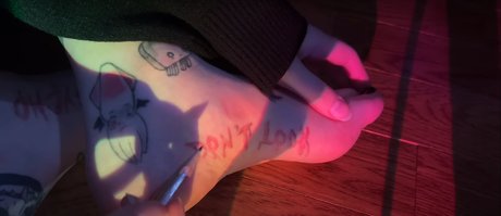 ASMRmpits nudes model picture