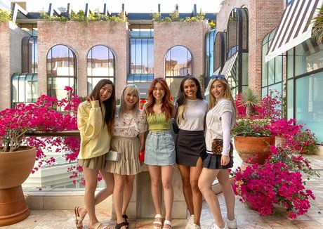 Offlinetv And Friends model porn gallery