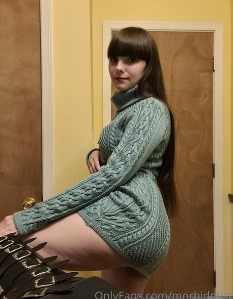 Morbid Mist naked model pics