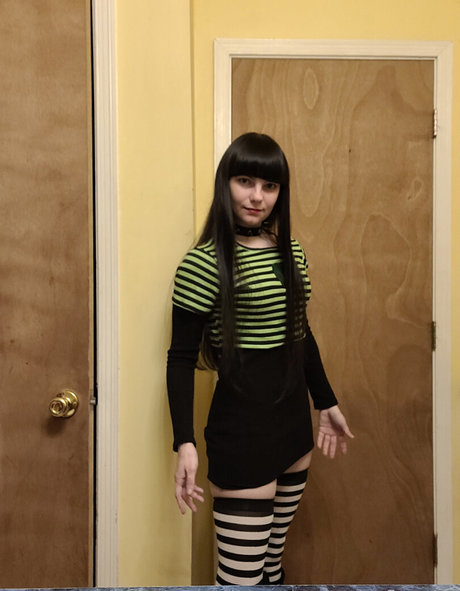 Morbid Mist sexy star pictures