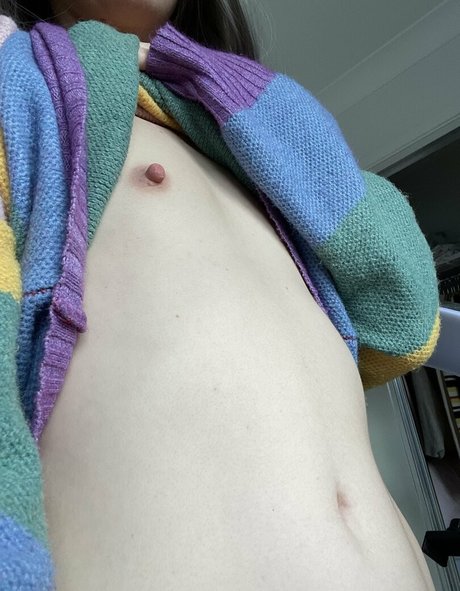 aussiebabyemily art actress pictures