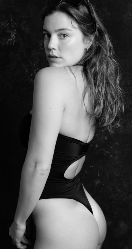 Alice Wegmann pornstar beautiful pictures