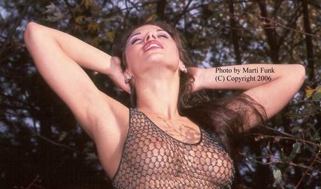 Mickie James Profile pic