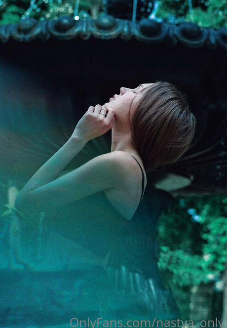 sofa ukr beautiful actress pics