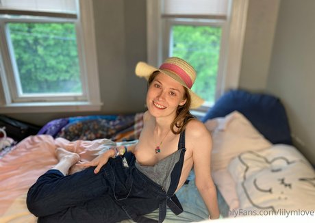 hairy milf onlyfans exclusive images