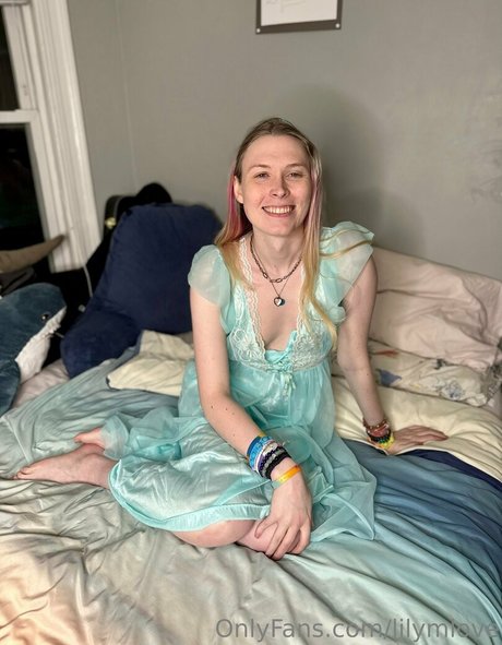 lilymlove pornstar pretty archive