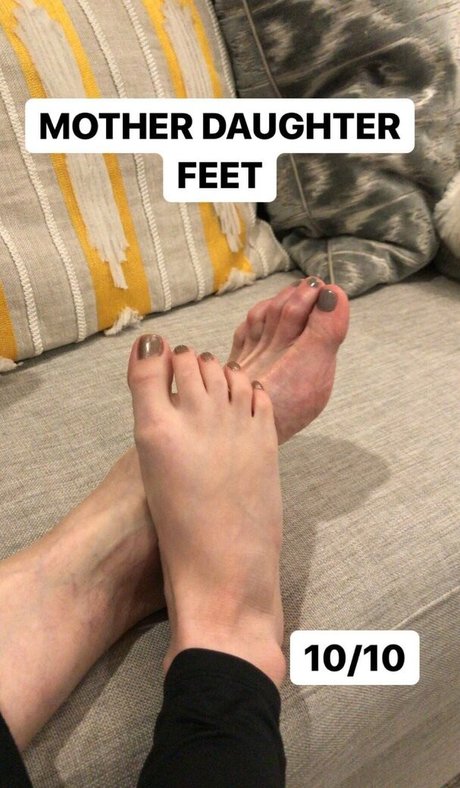 Allison Raskin star beautiful pictures