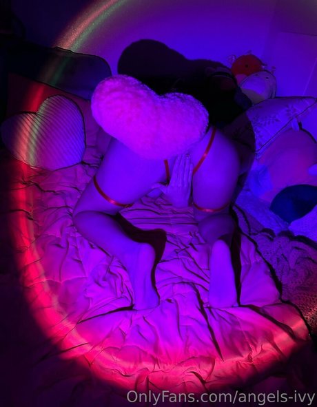 angels ivy sex model image