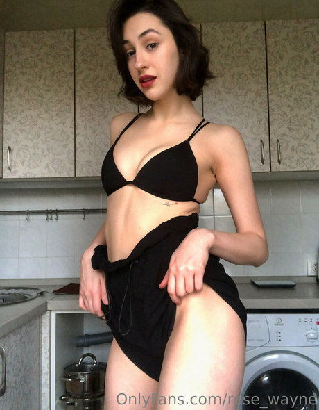 rose wayne model top pics